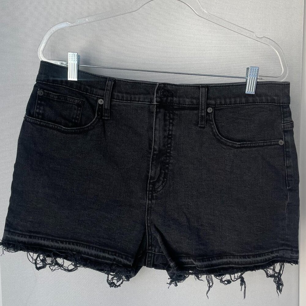 Madewell Black Frayed Hem Denim Shorts - Size 32
